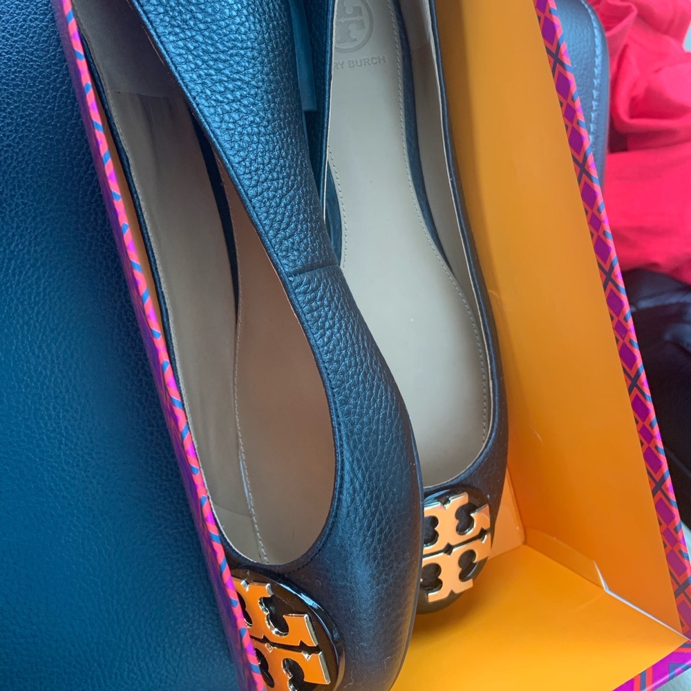Tory Burch Flats Size 8 NEW
